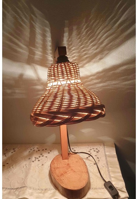 Rattan Özel Tasarım Dekoratif Ahşap Masa / Okuma Lambası